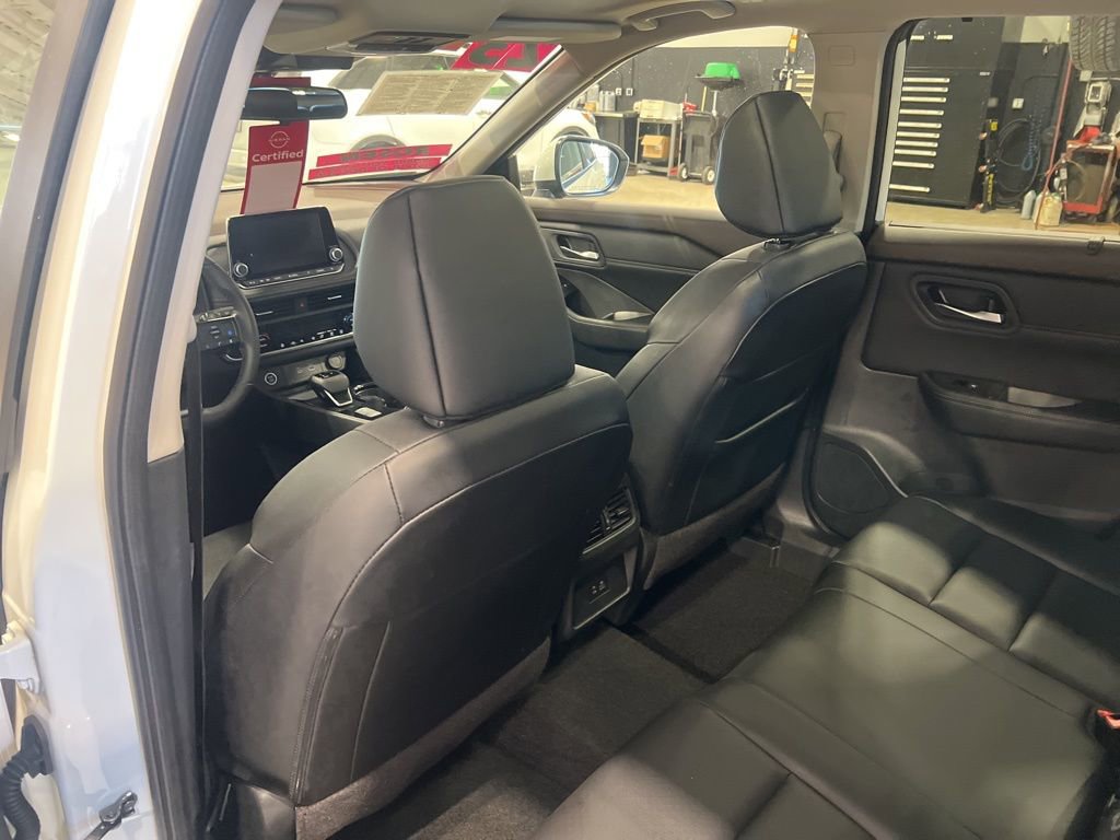 Certified 2023 Nissan Rogue SV w/ SV Premium B Package image 11