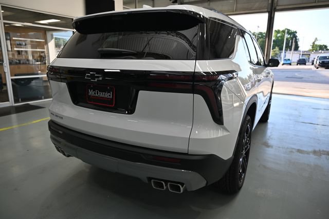 New 2026 Chevrolet Traverse LT w/ Driver Confidence Package FWD image 5