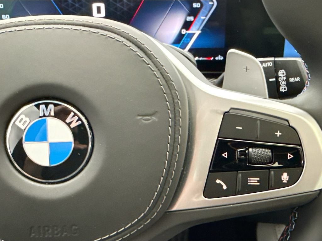 Used 2026 BMW X5 M60i AWD/4WD image 12