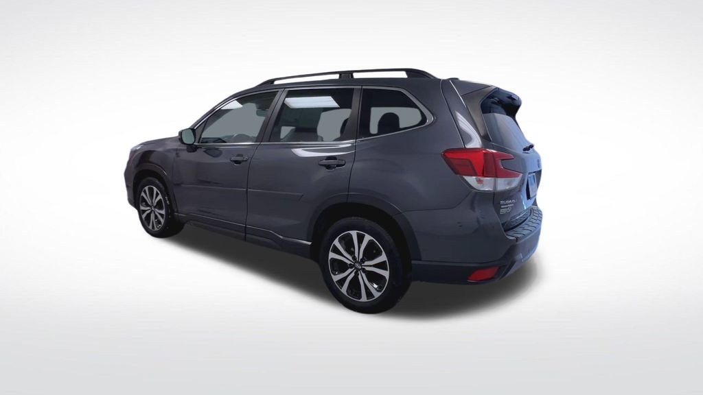 Used 2020 Subaru Forester Limited image 6