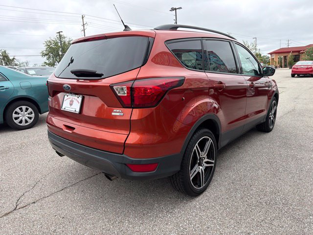 Used 2019 Ford Escape SEL AWD/4WD image 6