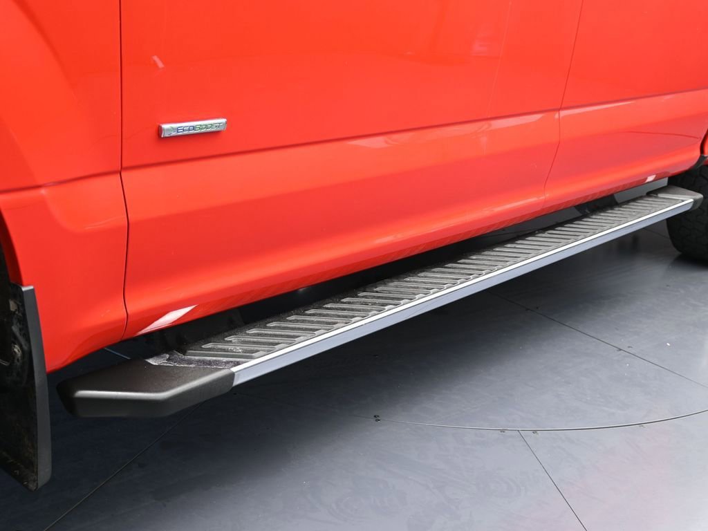 Used 2015 Ford F150 XLT w/ Equipment Group 302A Luxury image 30