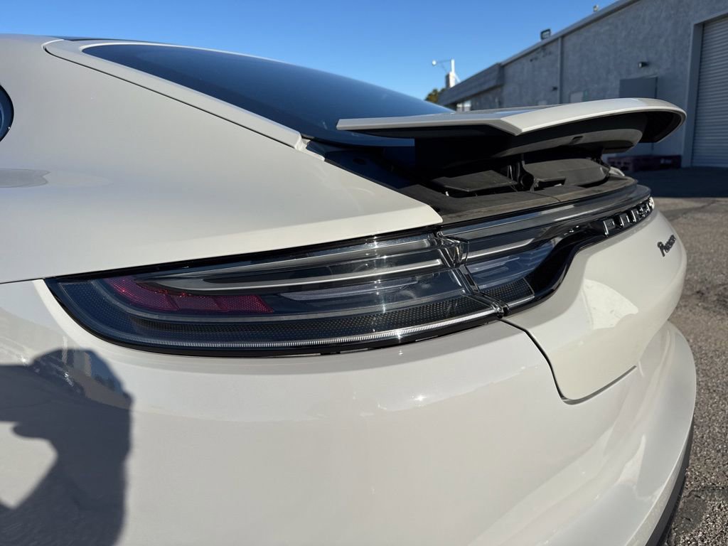 Used 2023 Porsche Panamera 4 Platinum Edition image 10