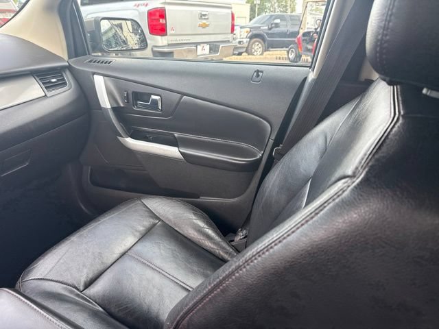 Used 2013 Ford Edge SEL AWD/4WD image 16