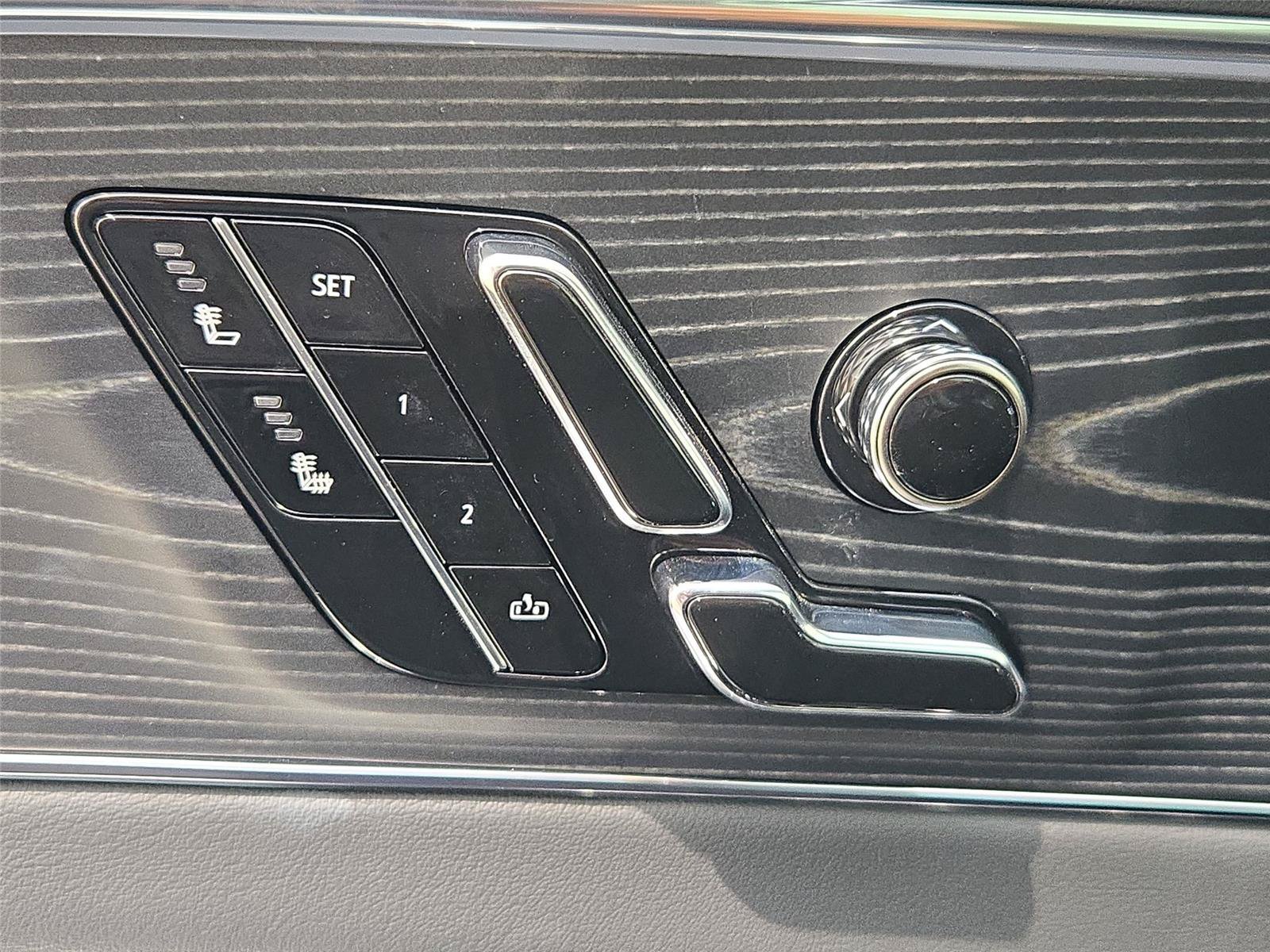 Certified 2024 Cadillac Lyriq Sport AWD/4WD image 26