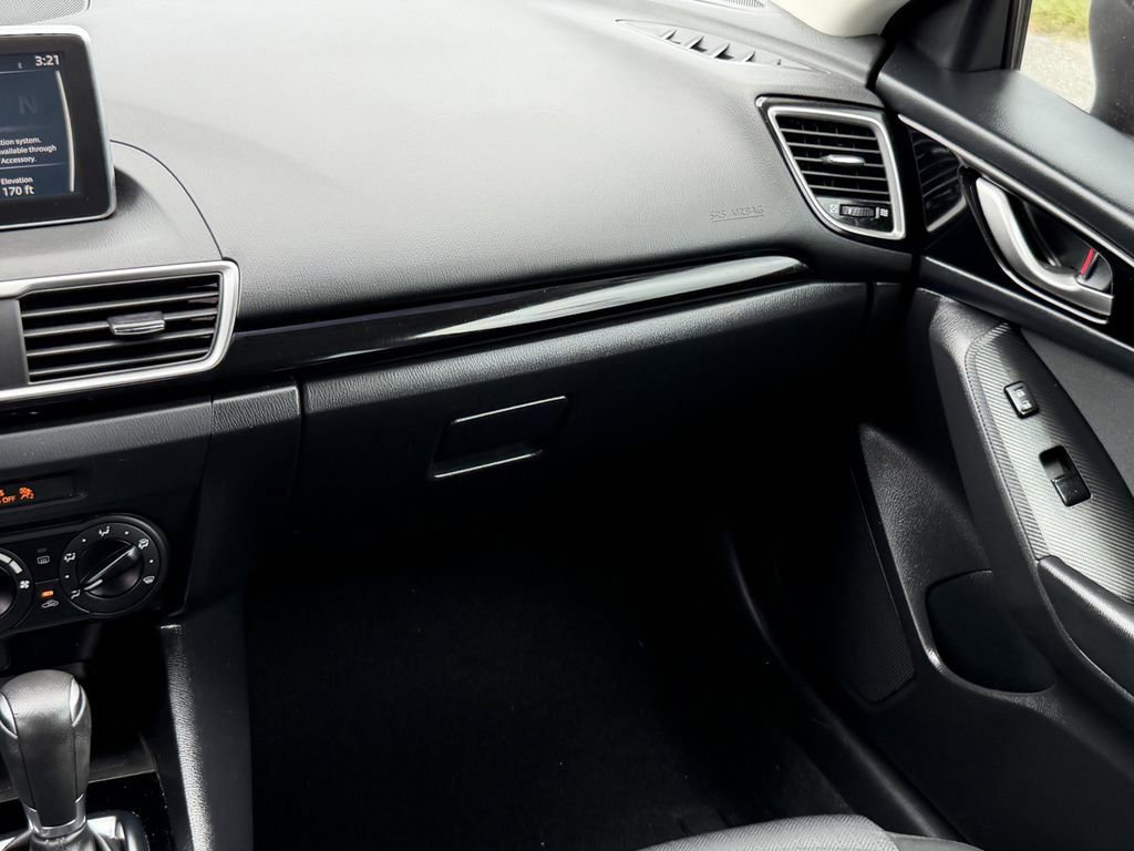 Used 2015 MAZDA MAZDA3 i Sport FWD image 17