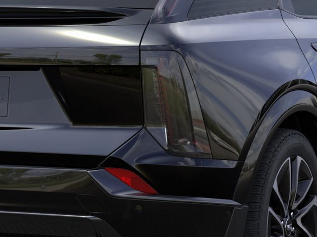New 2027 Cadillac Optiq Sport w/ LPO, Floor Liner Package AWD/4WD image 11