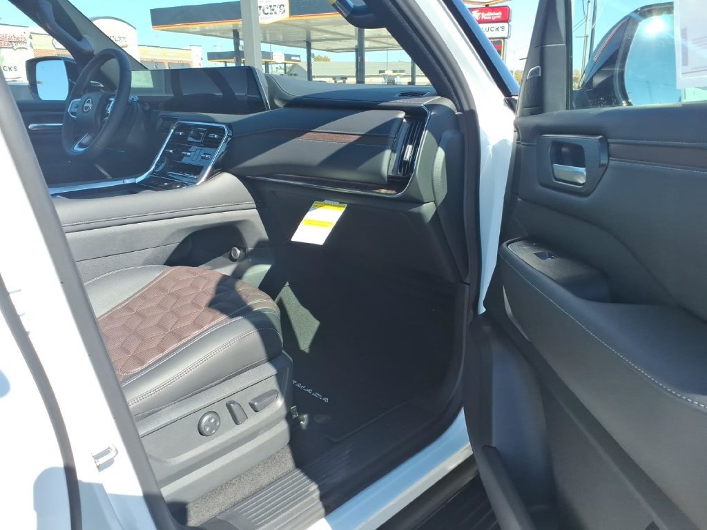 New 2027 Nissan Armada Platinum Reserve AWD/4WD image 20