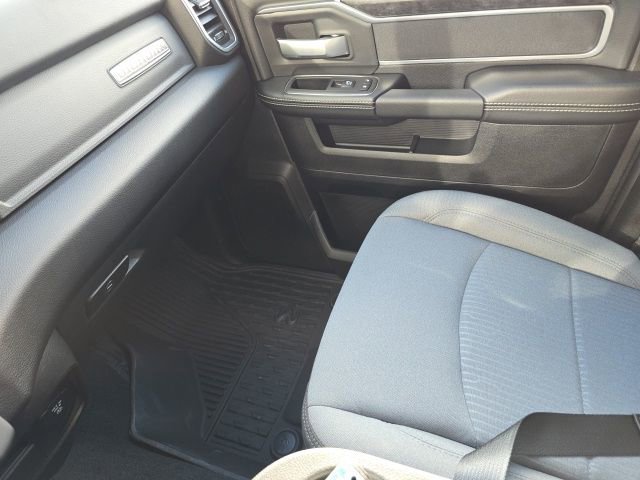 Used 2024 RAM 2500 Big Horn w/ Towing Technology Group image 25
