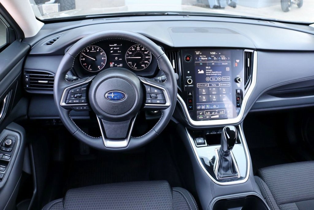Used 2025 Subaru Outback Premium image 22