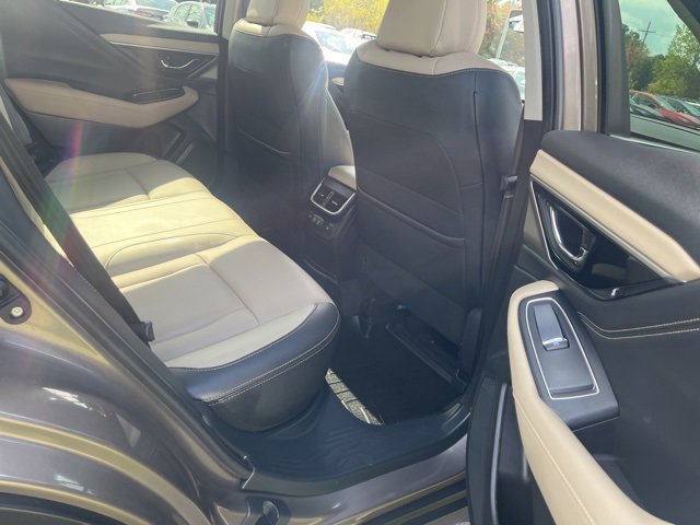 Used 2021 Subaru Outback Limited image 13