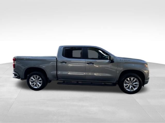 Used 2024 Chevrolet Silverado 1500 Custom image 8