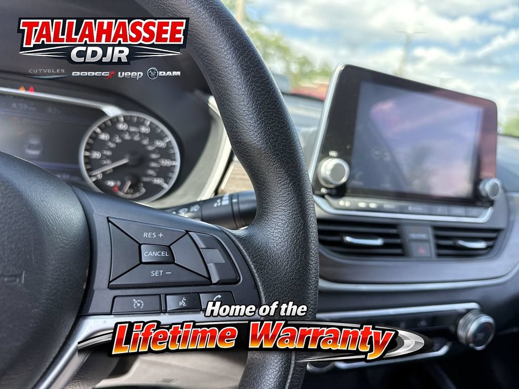 Used 2023 Nissan Altima 2.5 SV FWD image 18