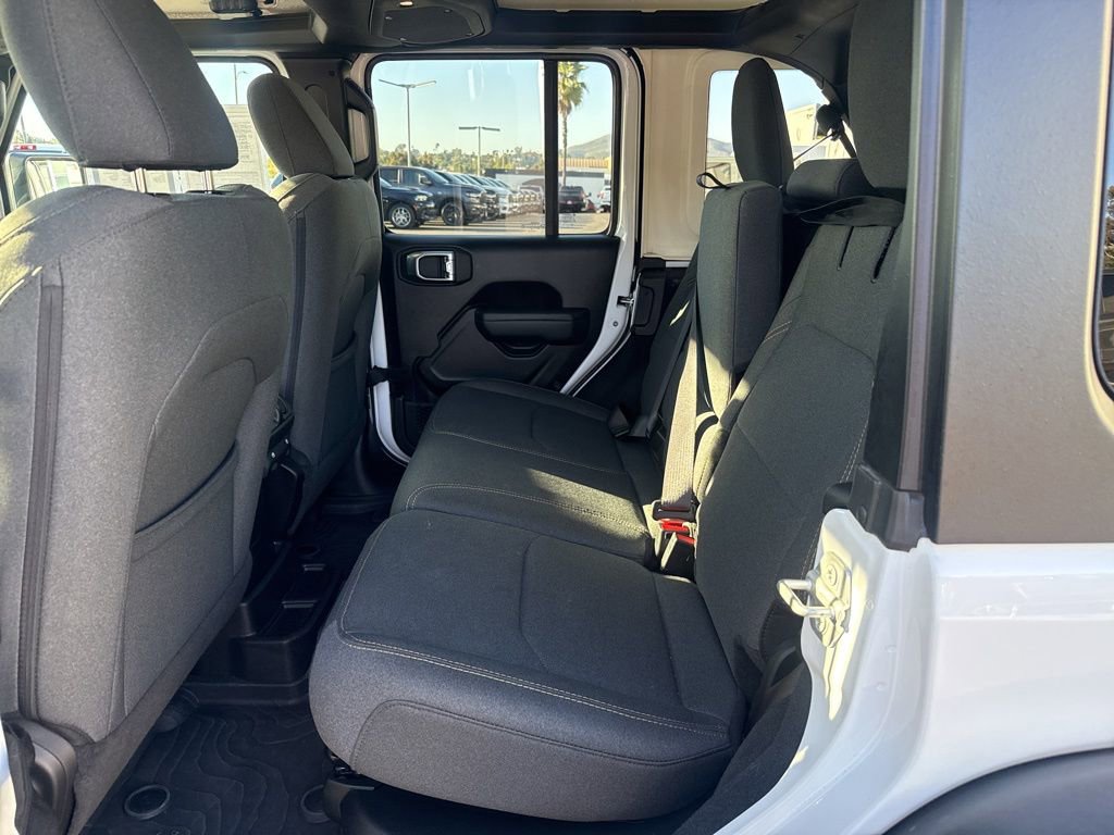 Certified 2025 Jeep Wrangler Willys 4xe image 15