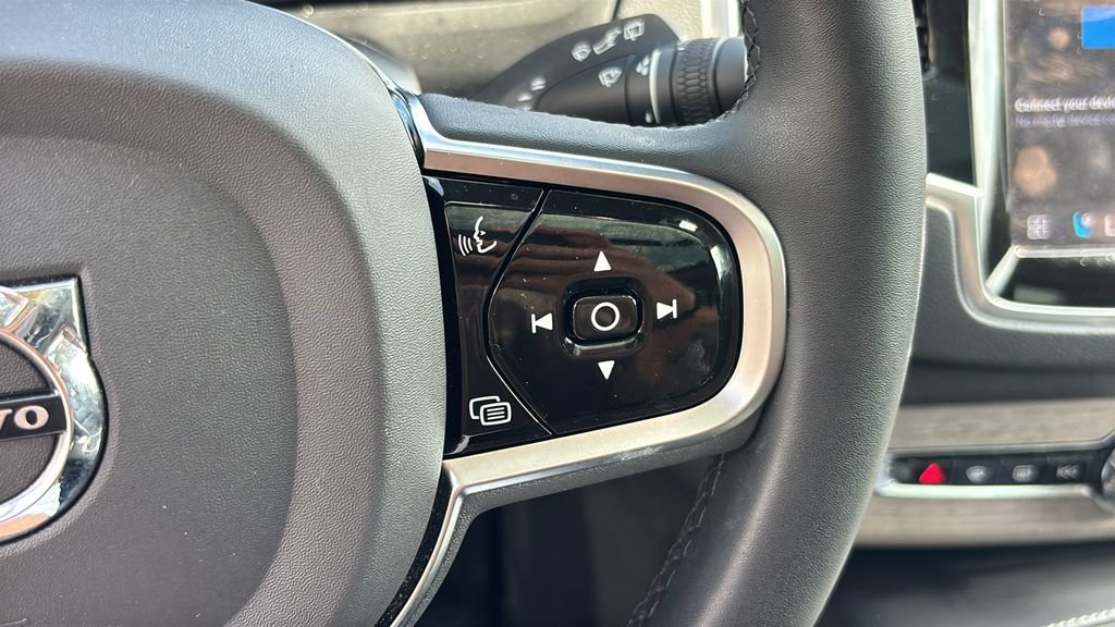 Certified 2024 Volvo XC90 B6 Ultimate AWD/4WD image 17