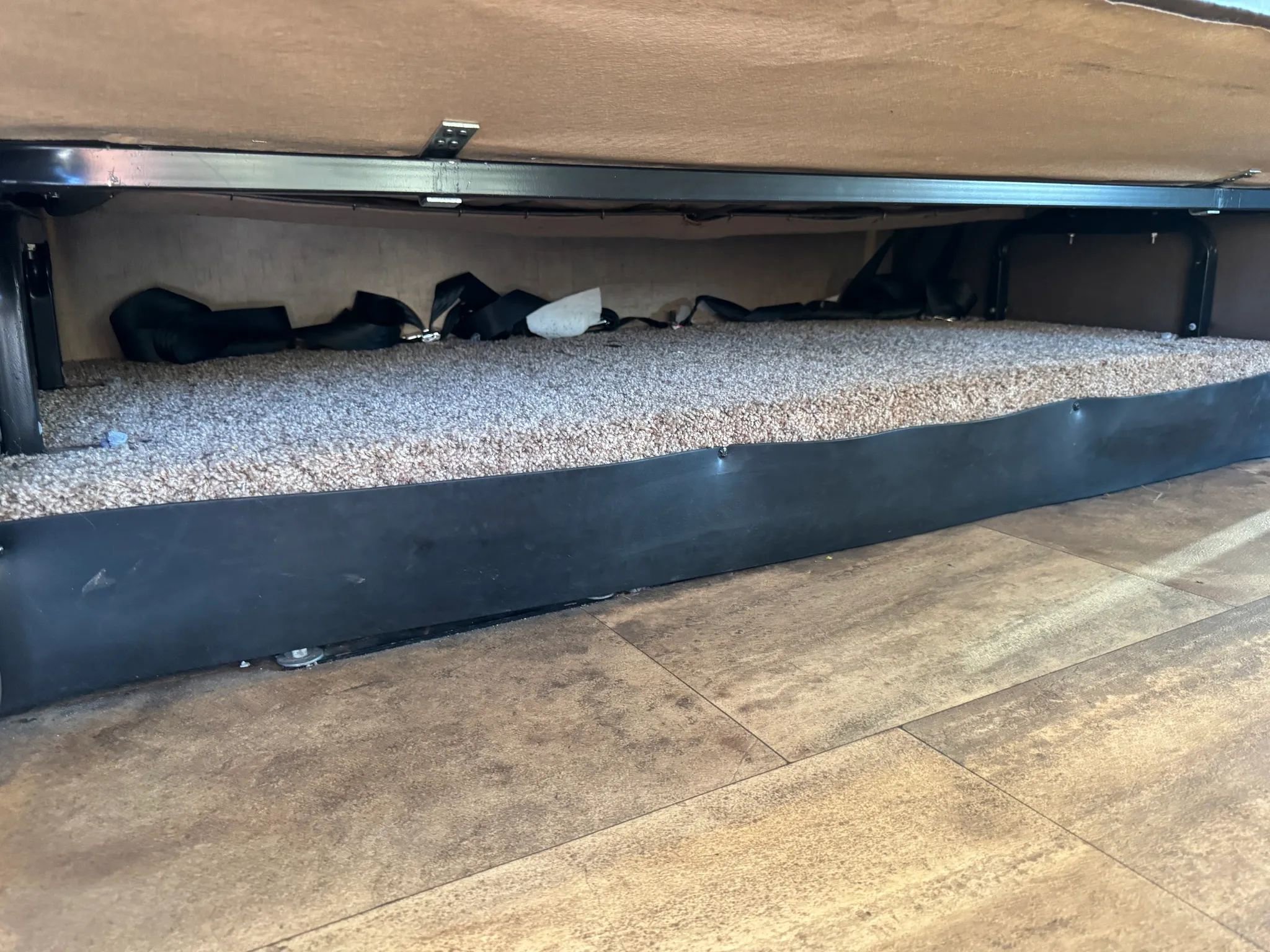 Used 2015 Ford E-450 and Econoline 450 Super Duty w/ Motorhome Prep Package image 71