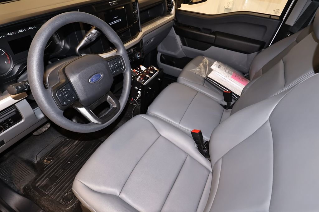 New 2026 Ford F550 4x4 Regular Cab Super Duty image 23