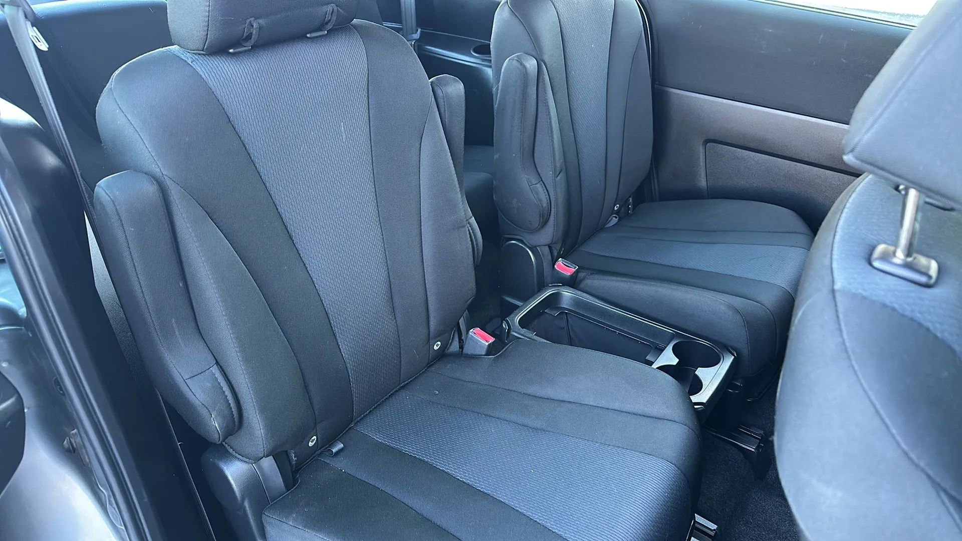 Used 2015 MAZDA MAZDA5 Touring image 13