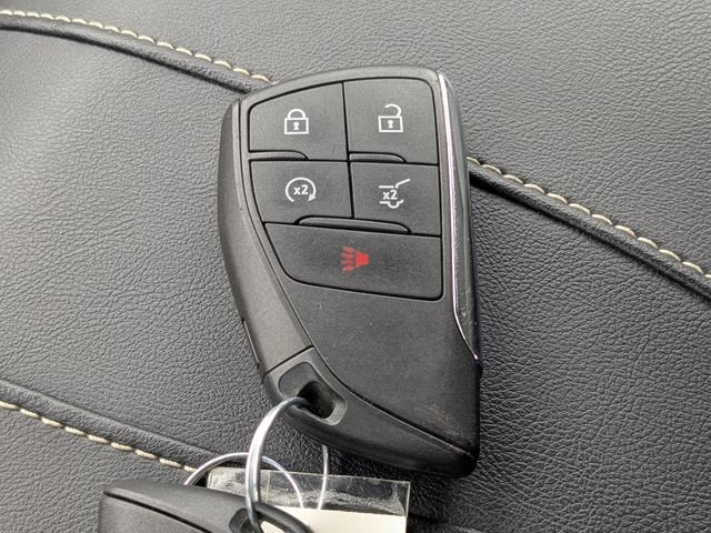 Used 2025 GMC Acadia Elevation image 32