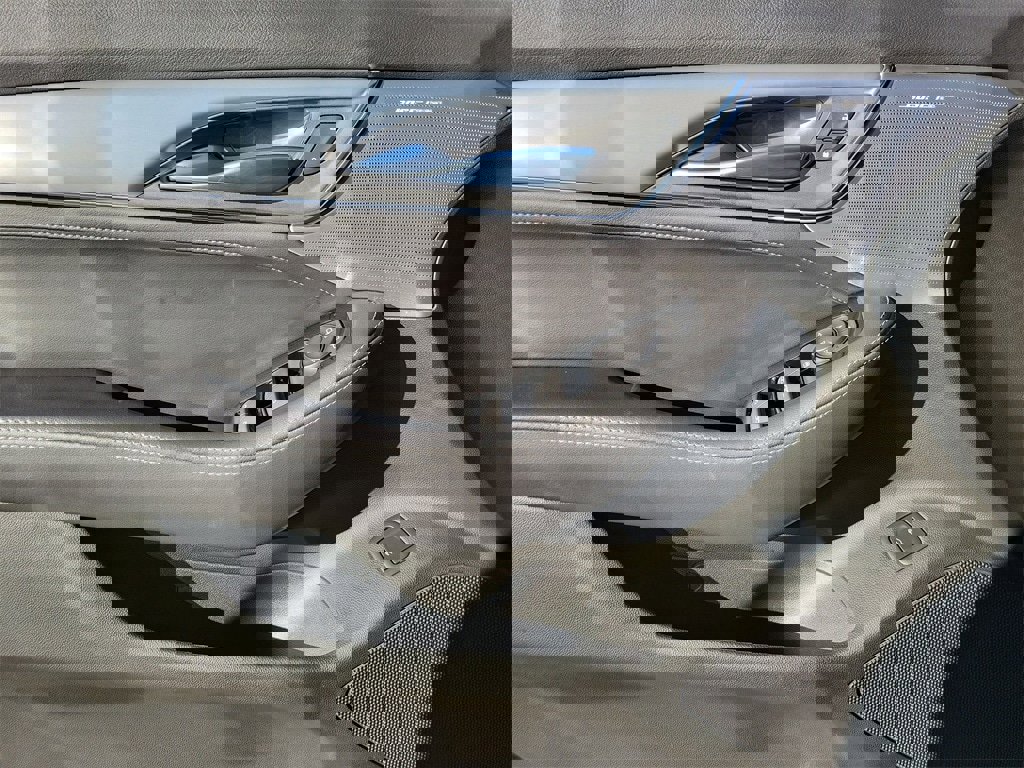 Used 2022 Cadillac CT5 Luxury w/ Sun And Sound Package image 15