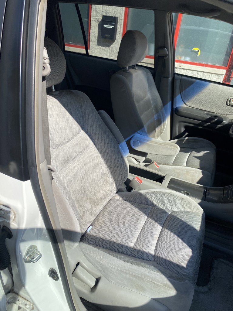 Used 2003 Toyota Highlander 2WD V6 image 10