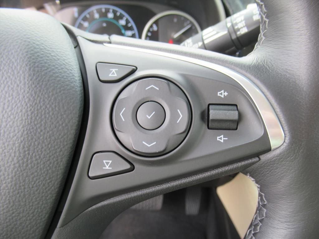 Used 2020 Buick Envision Premium w/ LPO, Cargo Package AWD/4WD image 23
