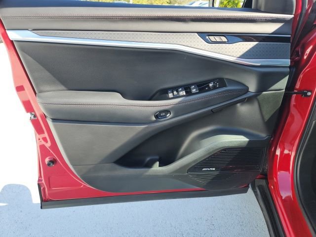 Used 2025 Jeep Wagoneer S Limited image 29