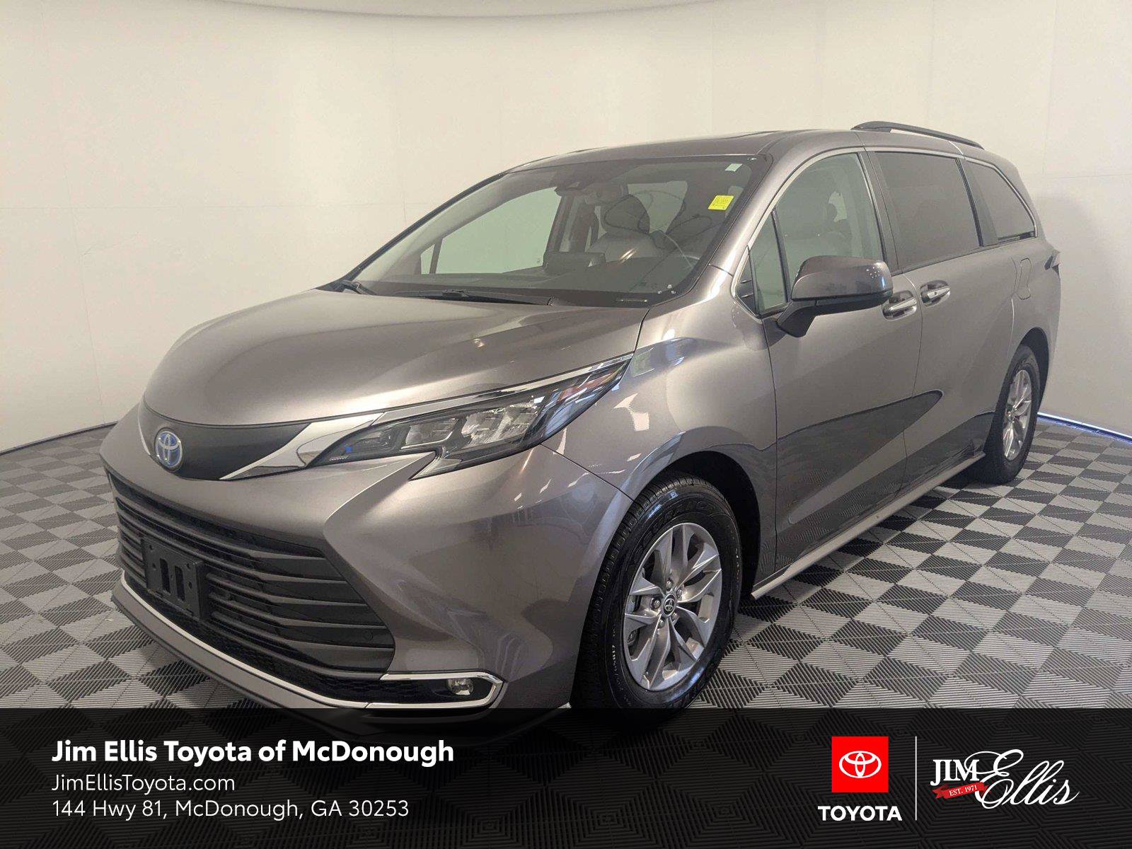 Certified 2024 Toyota Sienna XLE