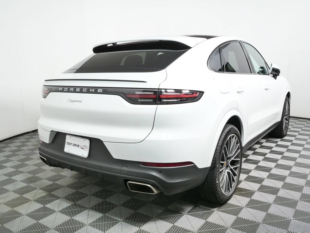 Certified 2021 Porsche Cayenne Coupe AWD/4WD image 30