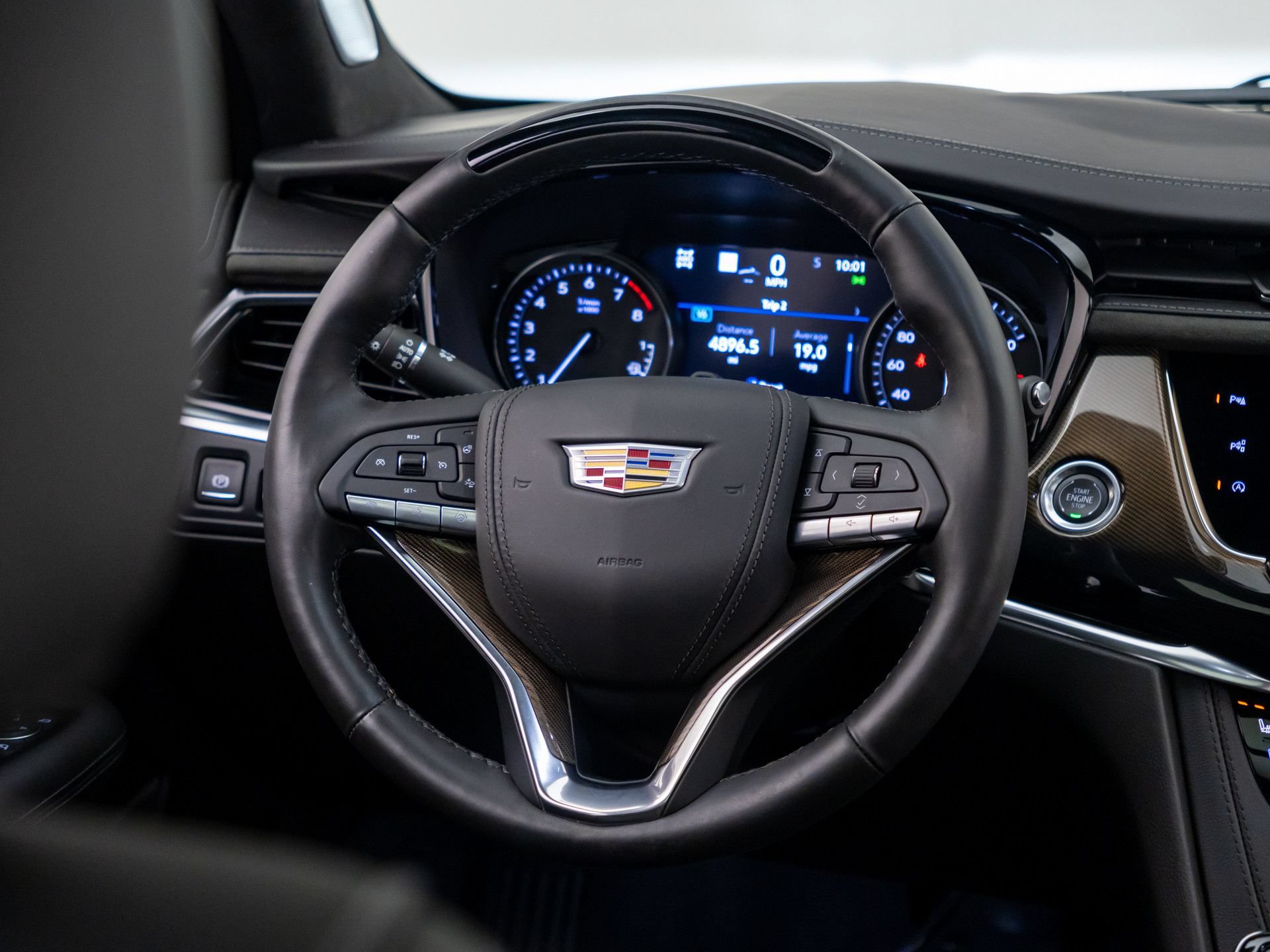 Certified 2025 Cadillac XT6 Premium Luxury w/ Platinum Package AWD/4WD image 13