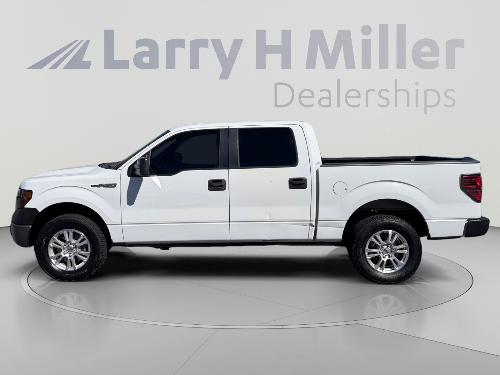 Used 2014 Ford F150 XL w/ XL Plus Package AWD/4WD image 2