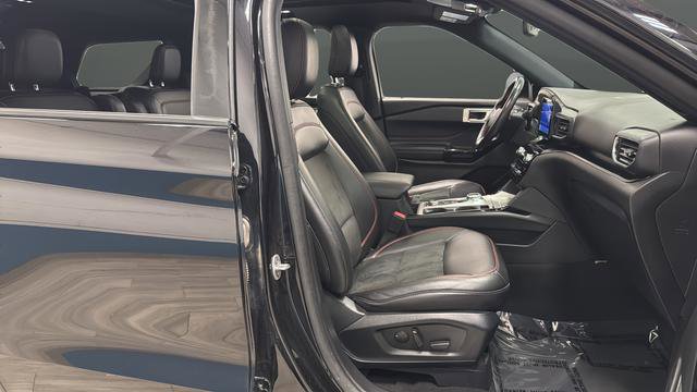 Used 2022 Ford Explorer ST-Line AWD/4WD image 23