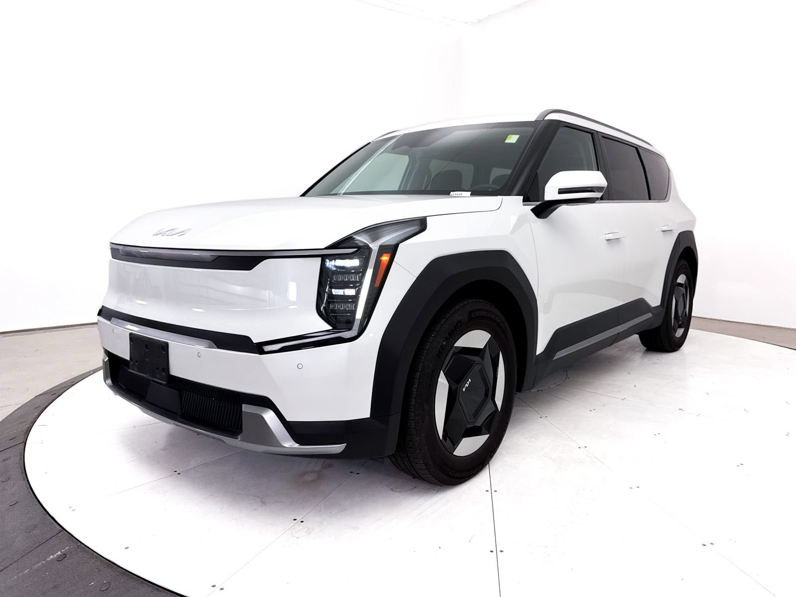 Certified 2024 Kia EV9 Wind AWD/4WD image 15