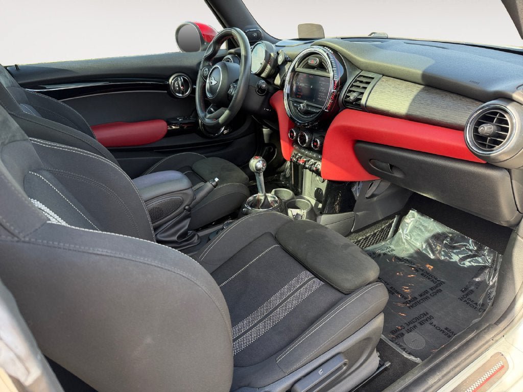 Used 2016 MINI Cooper John Cooper Works FWD image 26