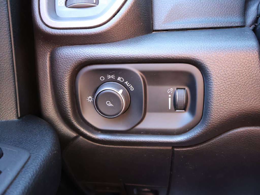 Used 2021 RAM 2500 Tradesman AWD/4WD image 30