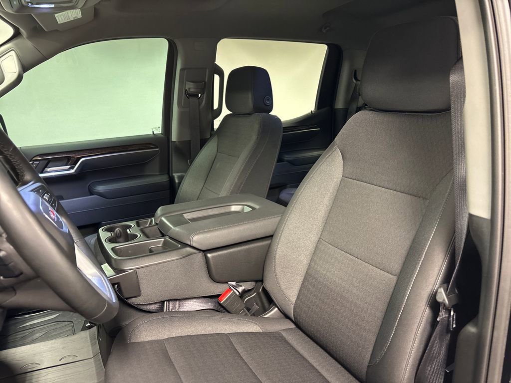 Used 2025 GMC Sierra 1500 Elevation w/ LPO, Elevation Black Package RWD image 27
