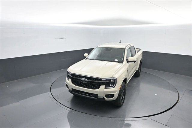 New 2025 Ford Ranger Lariat w/ FX4 Off-Road Package image 24