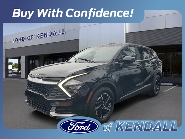 Used 2023 Kia Sportage LX image 1