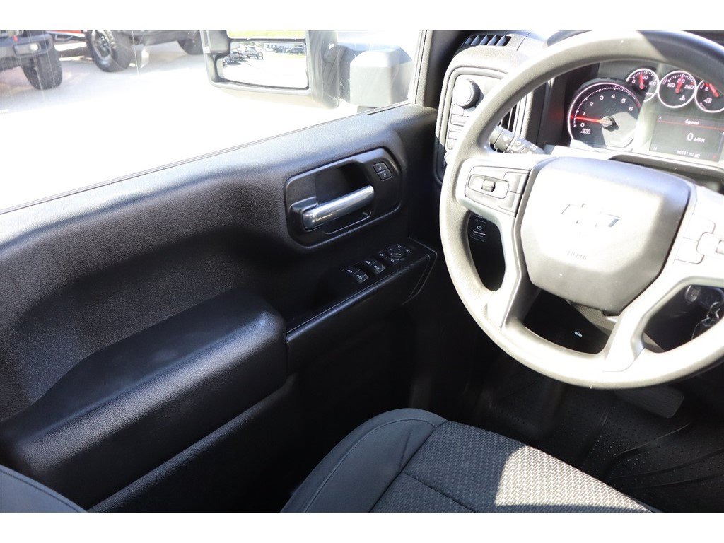 Used 2021 Chevrolet Silverado 2500 Custom w/ Custom Value Package AWD/4WD image 23