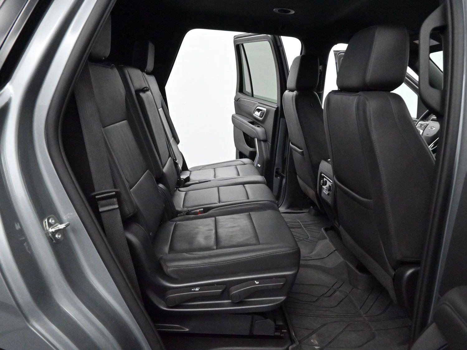 Used 2023 Chevrolet Tahoe Z71 AWD/4WD image 34