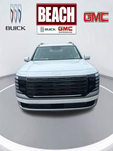 Used 2026 Hyundai Palisade Calligraphy image 2