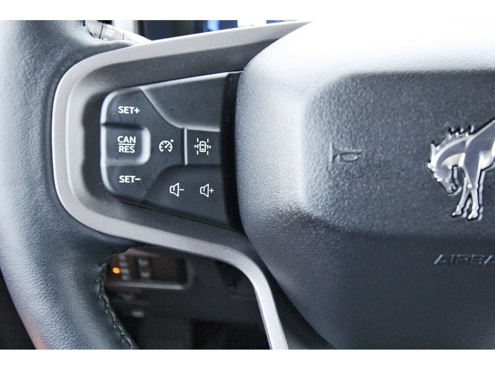 Used 2026 Ford Bronco Badlands AWD/4WD image 19