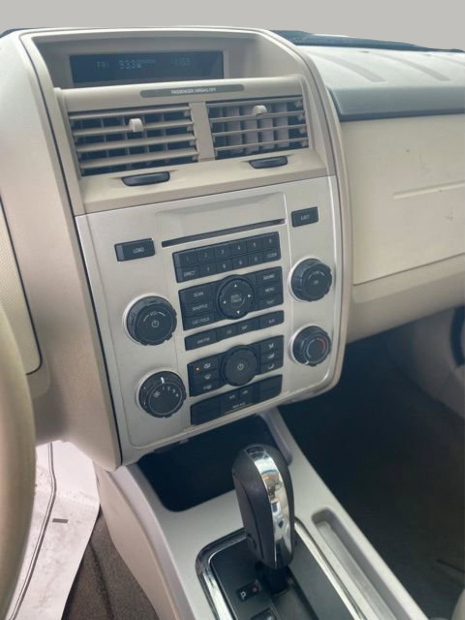 Used 2008 Mercury Mariner 2WD image 17