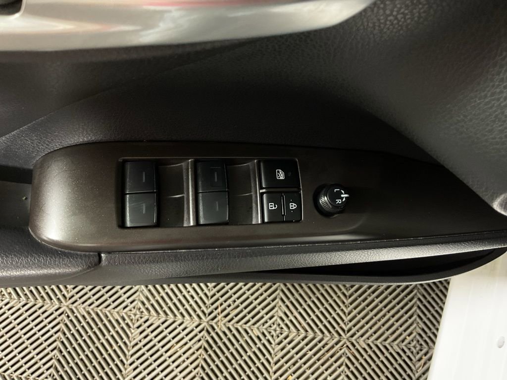 Used 2023 Toyota Camry LE AWD/4WD image 20