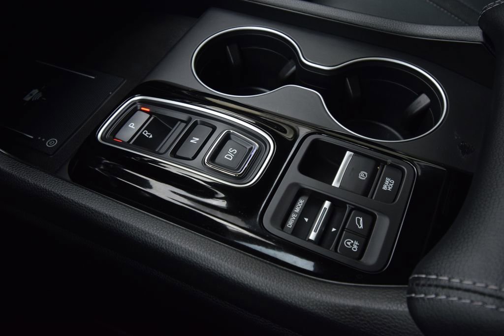 Used 2025 Honda Pilot EX-L image 25