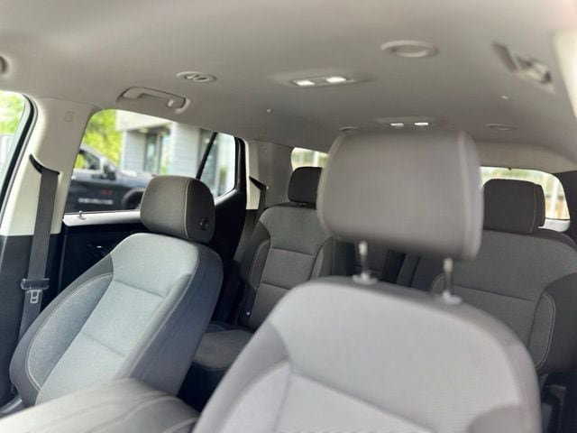 Used 2020 Chevrolet Traverse LT AWD/4WD image 13