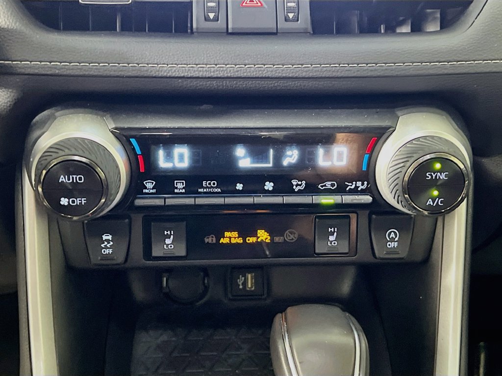 Used 2025 Toyota RAV4 XLE Premium w/ Weather Package FWD image 22