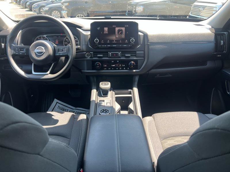 Used 2024 Nissan Pathfinder S w/ Cargo Package AWD/4WD image 11