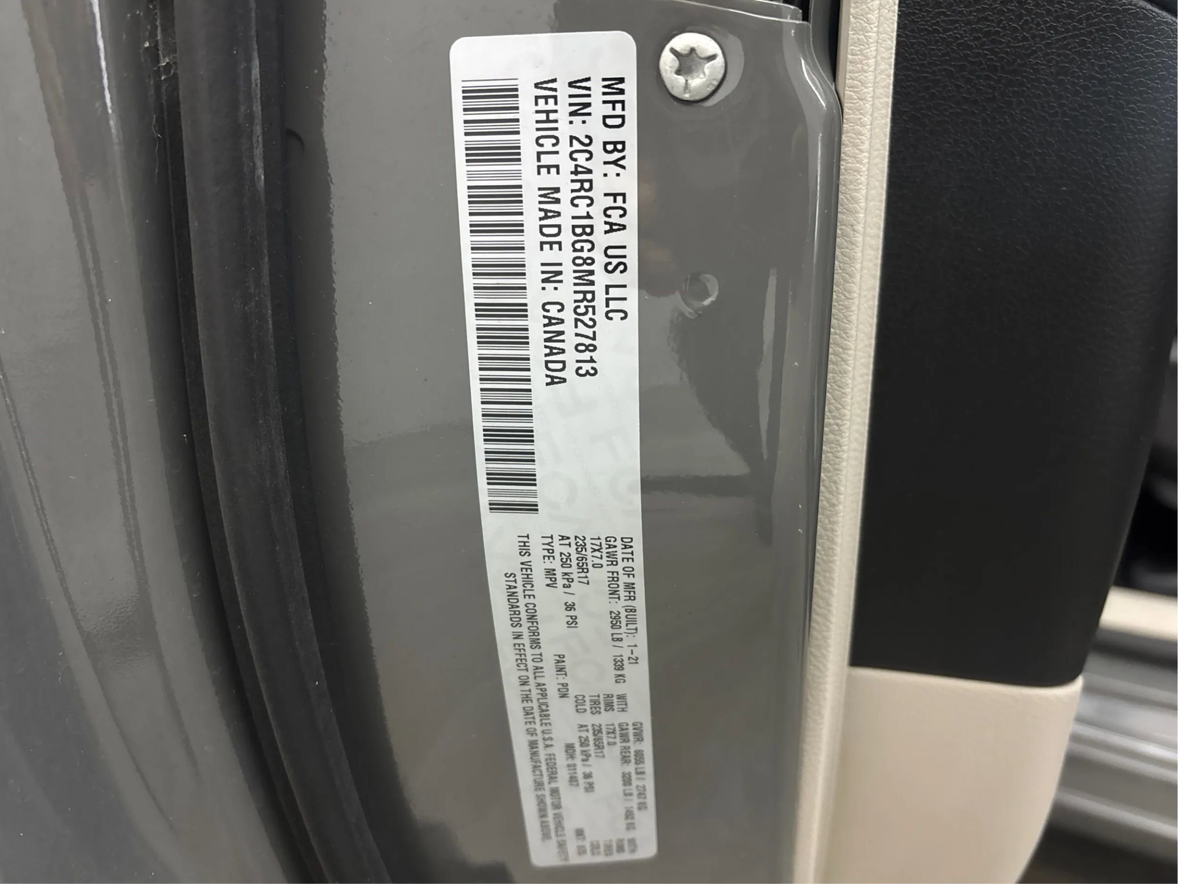 Used 2021 Chrysler Pacifica Touring-L image 25