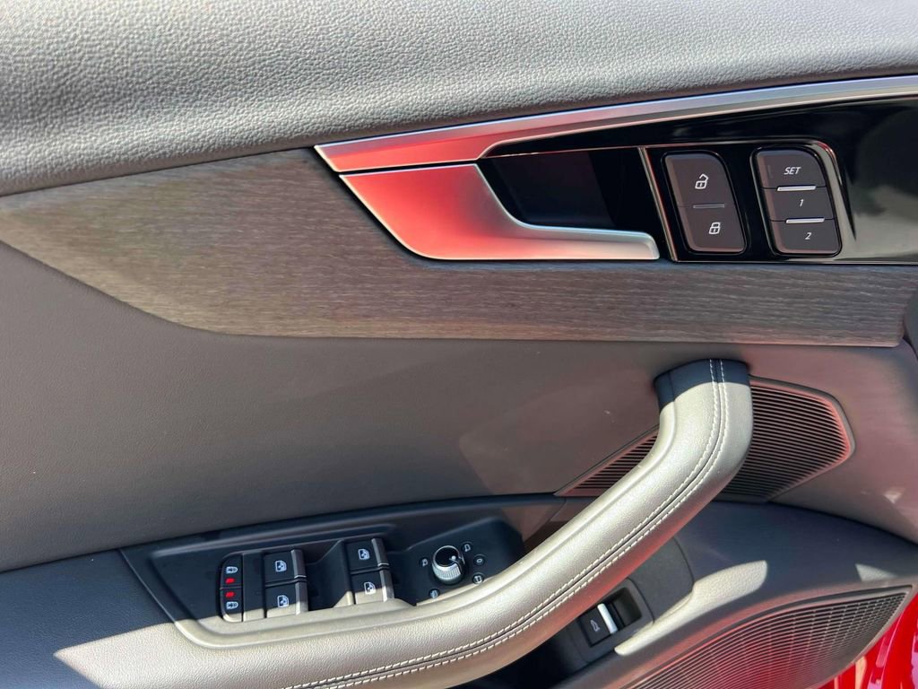 Used 2023 Audi A4 2.0T Premium Plus image 17